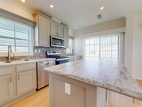 3rd image of 25501 Trost Blvd #14-18