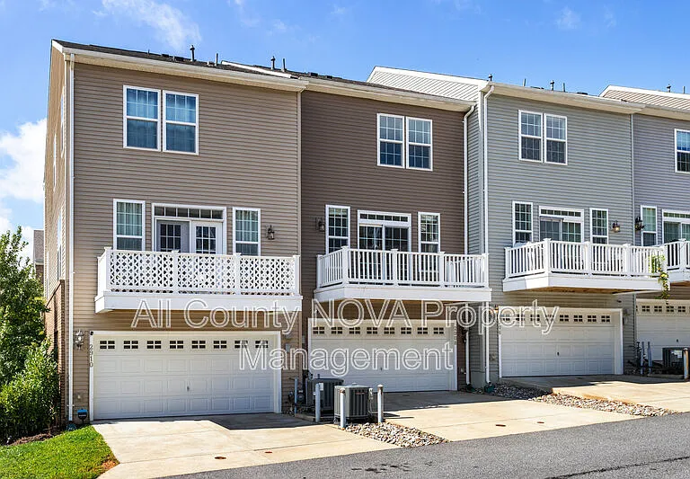 2908 Pinebrook Rd — Photo 46
