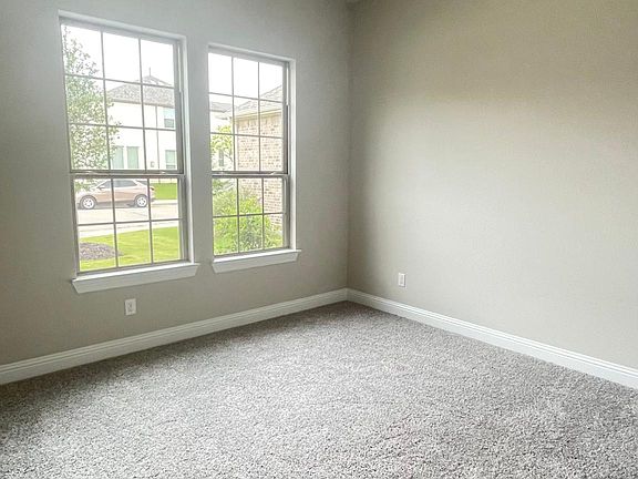 5th image of 17578 Sequoia Dr