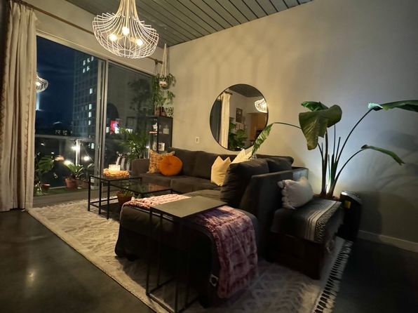 620 Glen Iris Dr NE Unit 306