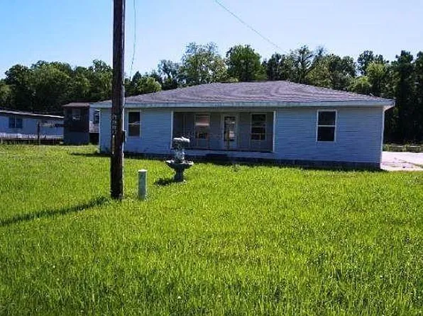 407 Todd Ave, Krotz Springs, LA 70750