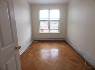 2540 46th St #2, Astoria, NY 11103