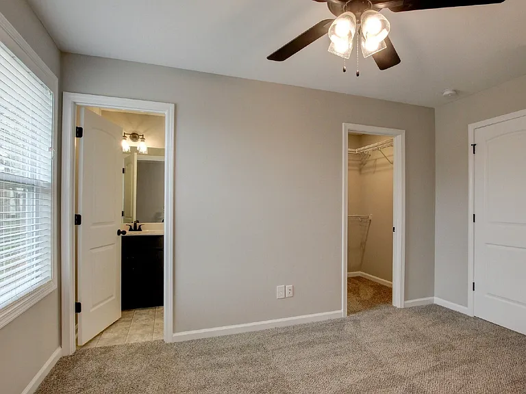 1115 Hillwood Dr #E3 — Photo 20