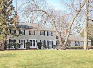 255 Stone Ridge Dr, East Greenwich, RI 02818