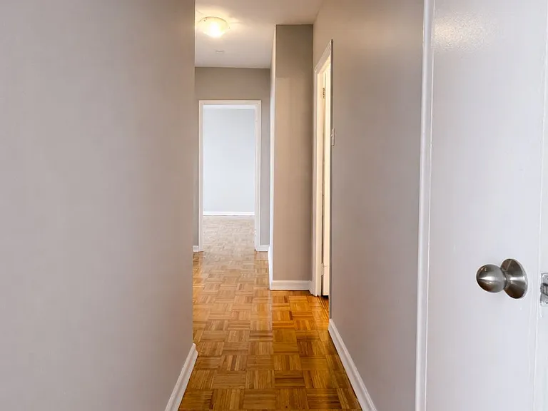1780 Lawrence Ave E #504 — Photo 7