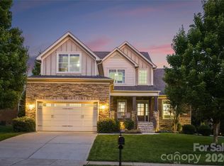 803 Five Leaf Ln, Waxhaw, NC 28173