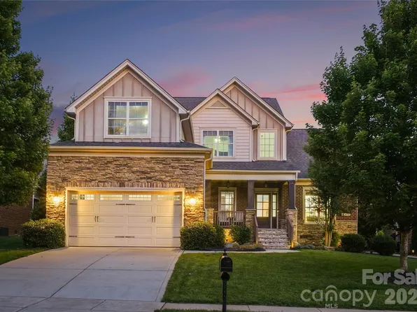 803 Five Leaf Ln, Waxhaw, NC 28173