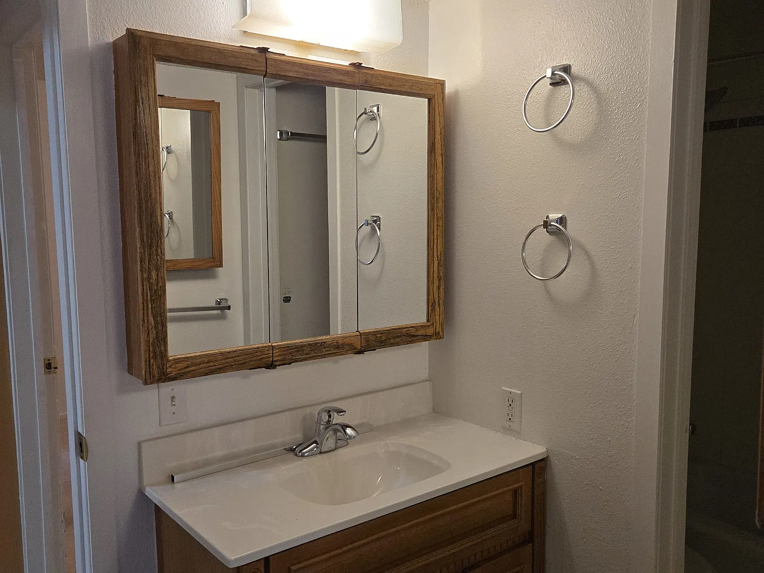2 bed, 846 sqft, $1,400 — Photo 4