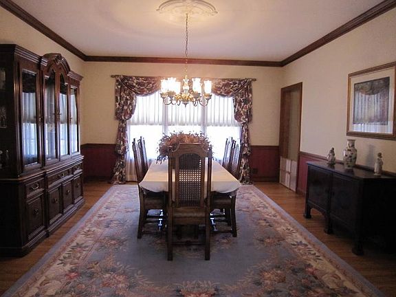 Formal Dining Room