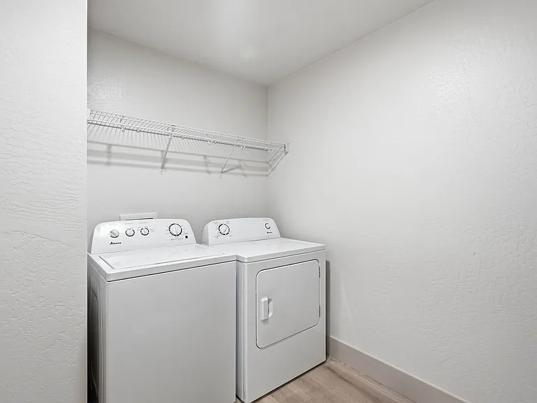 1808 N 15th St #101 — Photo 57