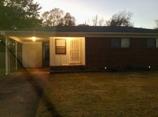 381 N Oak Grove Rd, Memphis, TN 38120