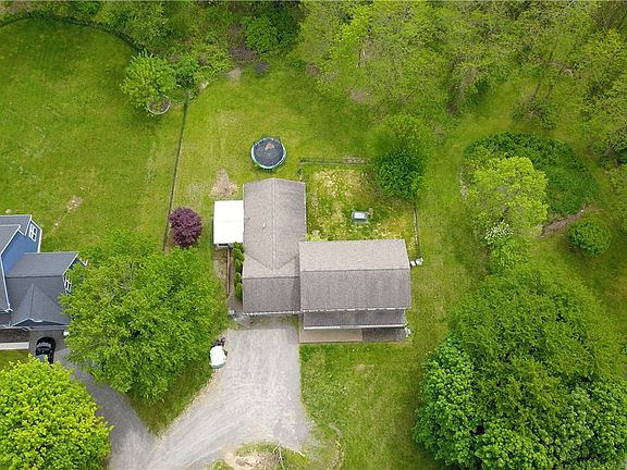 3rd image of 2405 Penfield Rd