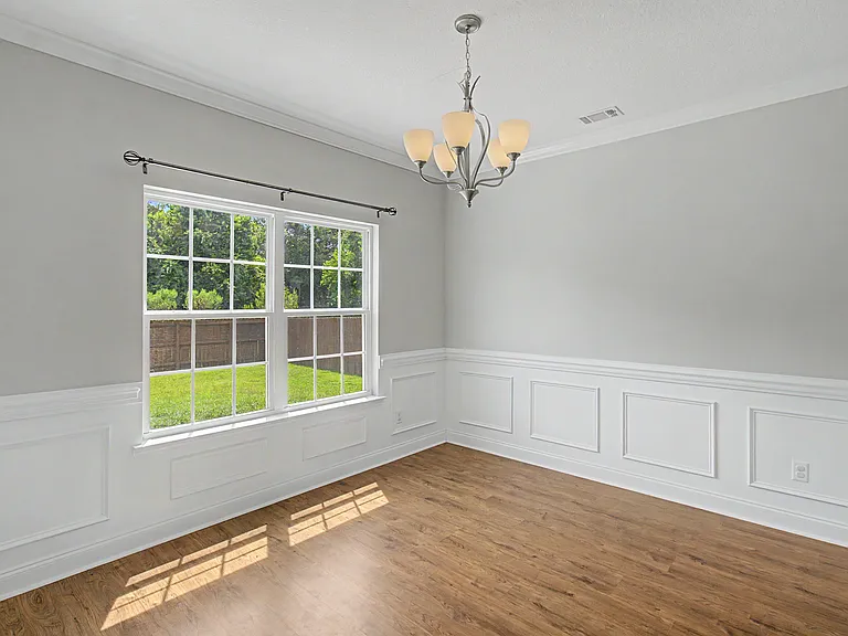 245 Alcott Cir — Photo 6