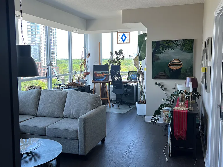 1 Hurontario St #1108 — Photo 16