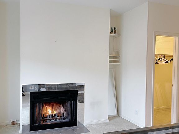 2nd image of 4004 Montrose Blvd APT 17
