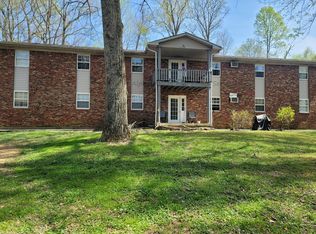 1090 Evelyn Dr APT 6, Radcliff, KY 40160