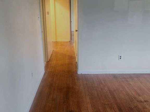 2nd image of 7612 Moores Rd