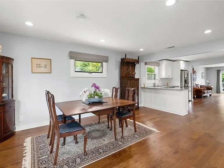 1526 Garden St — Photo 15