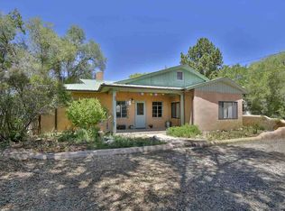 308 Juanita Ln, Taos, NM 87571