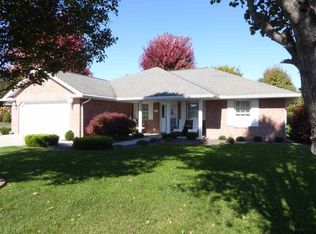 1652 Scarlet Oak Dr, Jasper, IN 47546