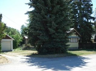 105 S 3rd St W, Chewelah, WA 99109