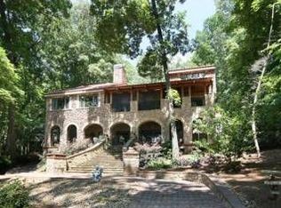 9015 Knoll Dr, Gainesville, GA 30506