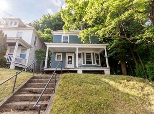 302 Division St, Schenectady, NY 12304