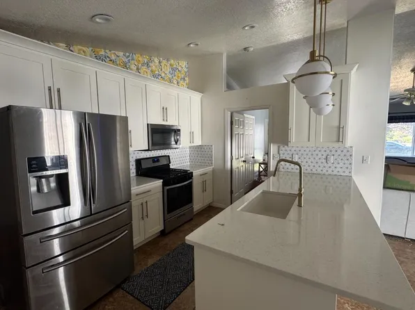 973 E 800 N, Ogden, UT 84404