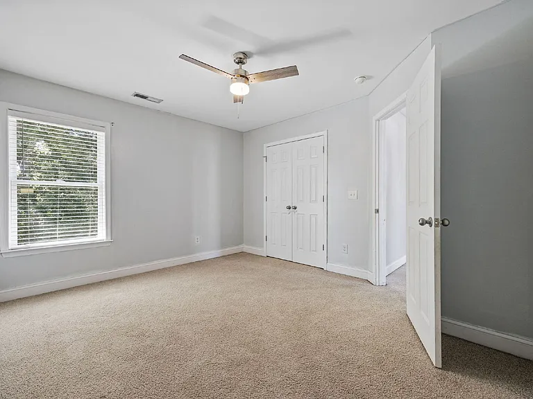 190 Hamilton Way — Photo 31