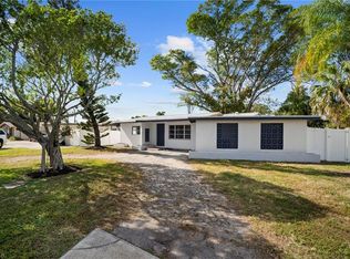 4244 Ellen AVE, FORT MYERS, FL 33901