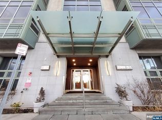 689 Luis Munoz Marin Blvd APT 908, Jersey City, NJ