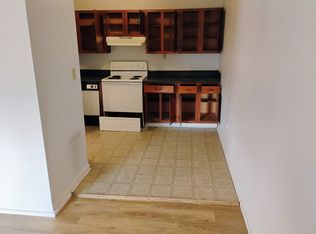 99 S 3rd St APT 5, Pensacola, FL 32507