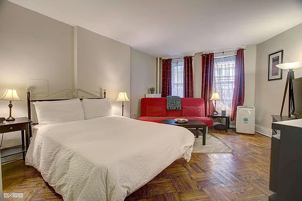 Rented by Citi Habitats | media 7