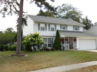 32 Hollybrook Dr, Little Egg Harbor, NJ 08087