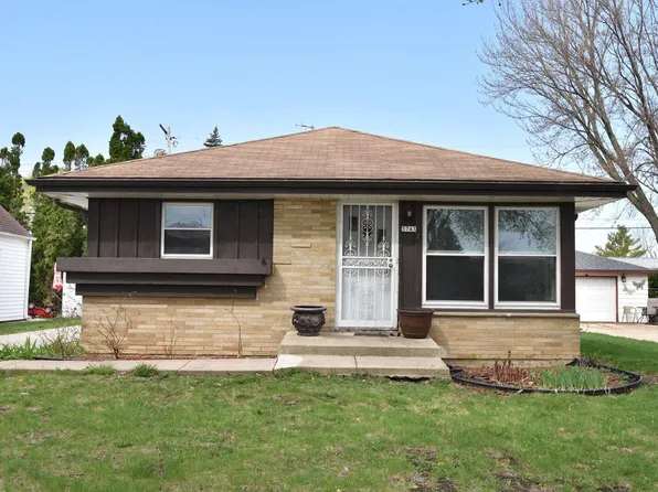 5743 North 77th STREET, Milwaukee, WI 53218