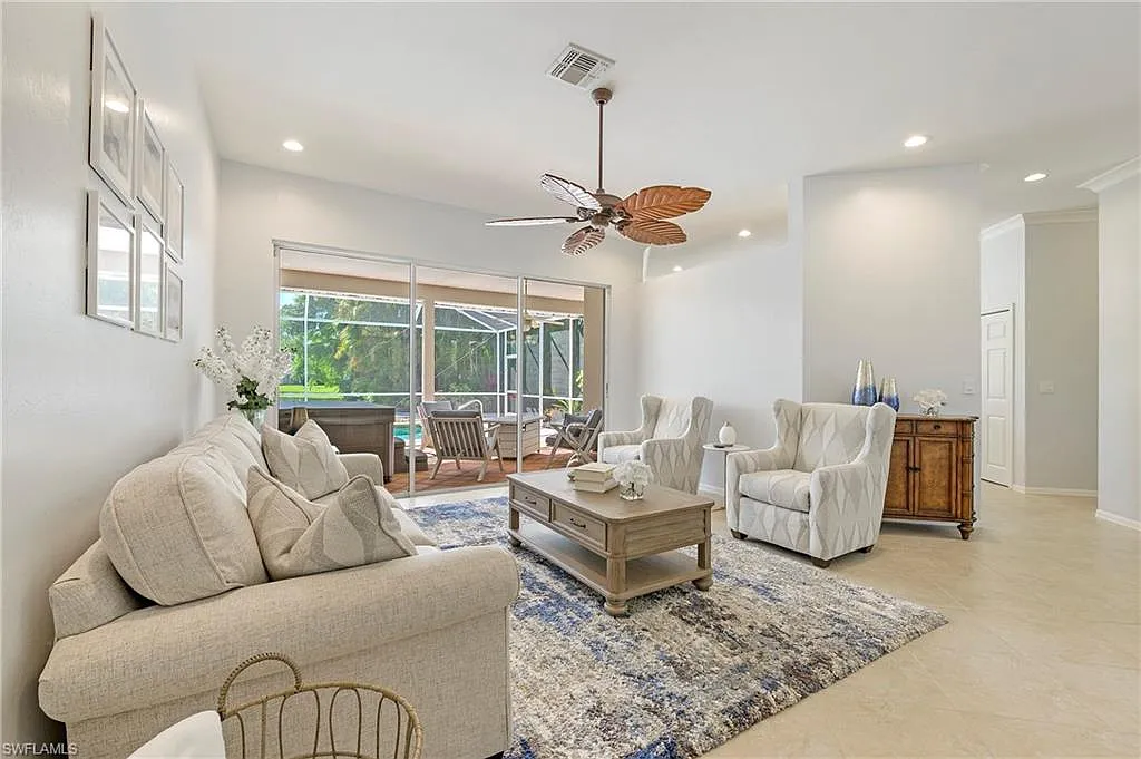 3 bed, 2.5 bath, 2626 sqft, $10,500 — Photo 2
