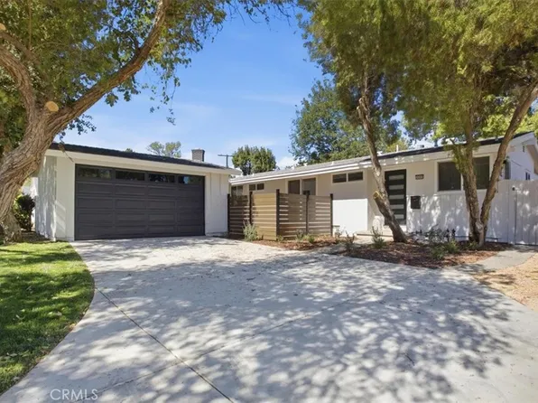 20253 Hamlin St, Winnetka, CA 91306