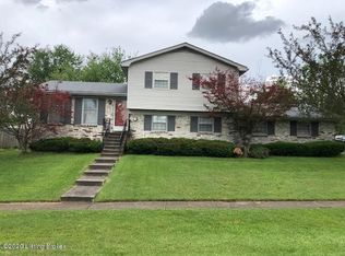 4525 Borney Cir, Jeffersontown, KY 40299