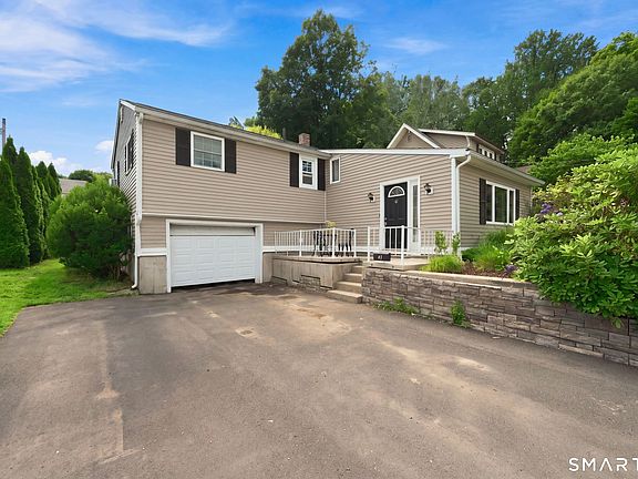 3rd image of 41 Taillon Street