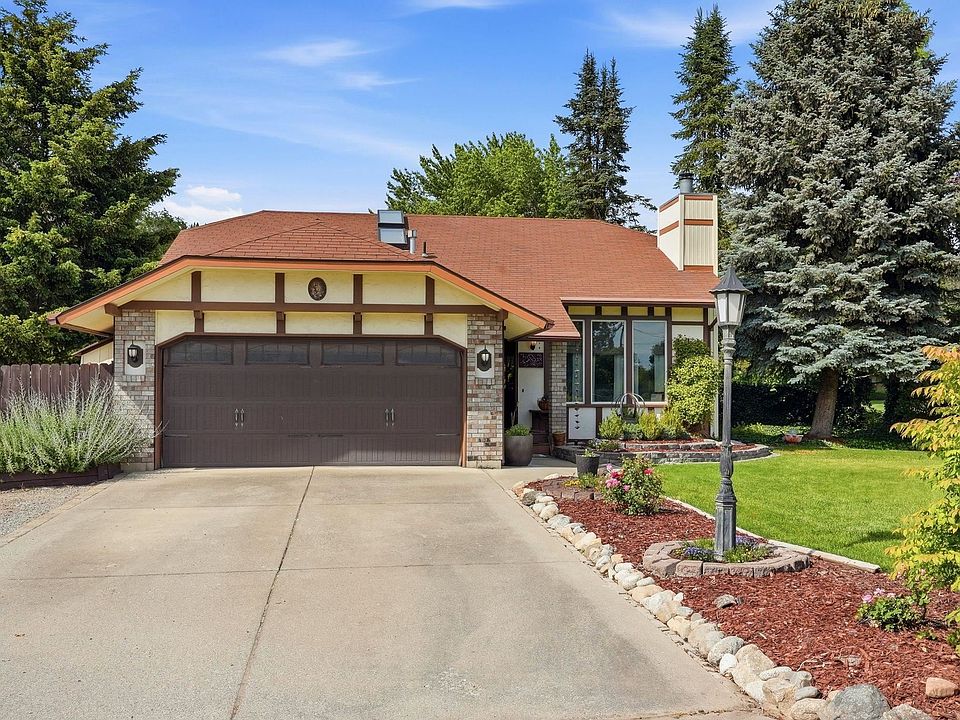 1st image of 13823 E Crown Ave