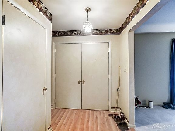 4th image of 106 Forestview Dr