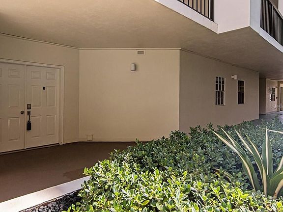 5th image of 1002 S Harbour Island Blvd APT 1101