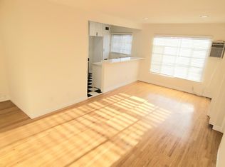 6326 Coldwater Canyon Ave #10, North Hollywood, CA 91606