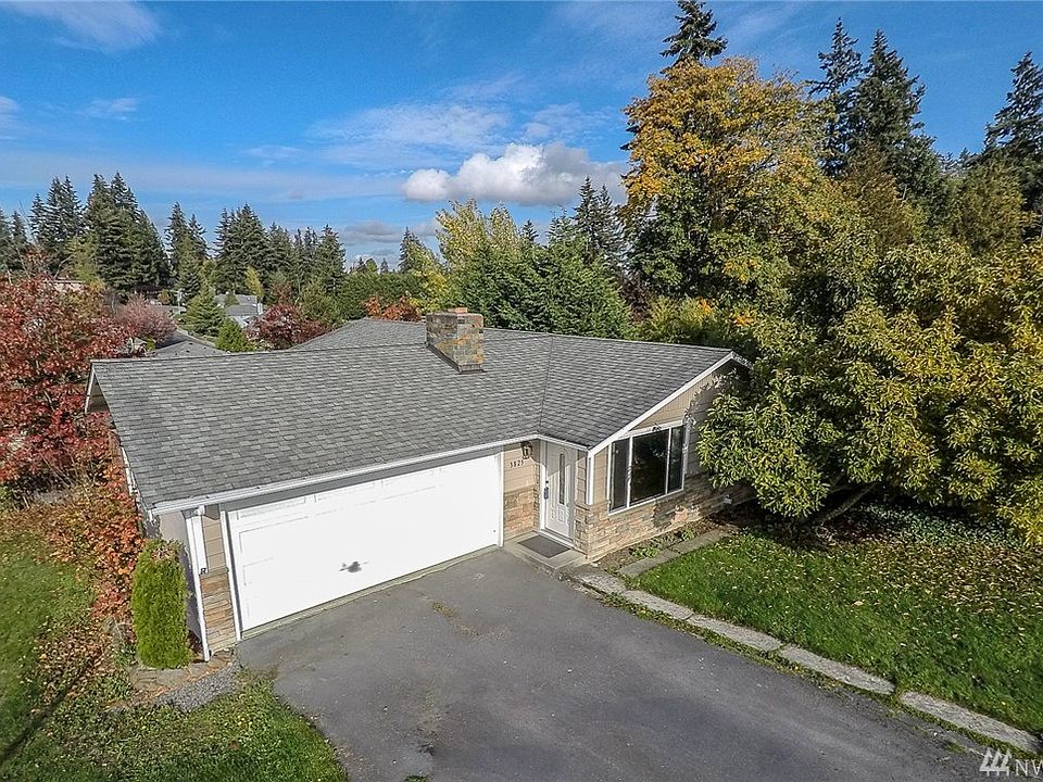 1st image of 3825 180th Pl SW