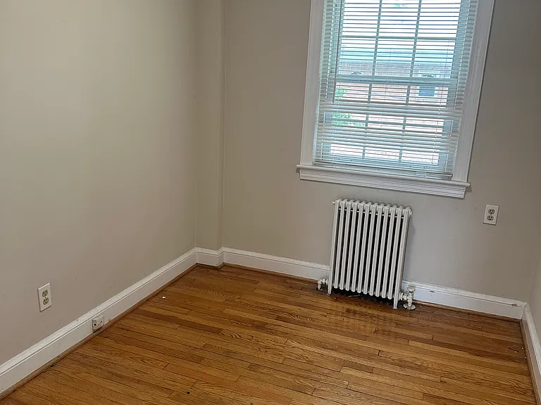 Upstairs Bedroom 3