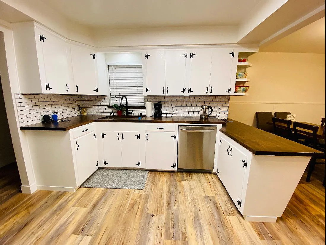 More kitchen - Ranger Way
