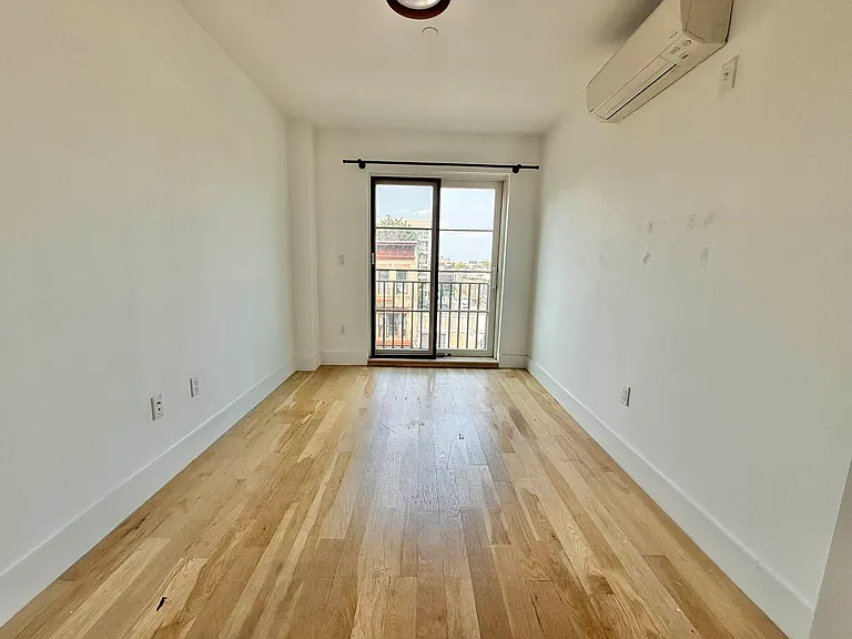 830 Saint Johns Pl #4F — Photo 10