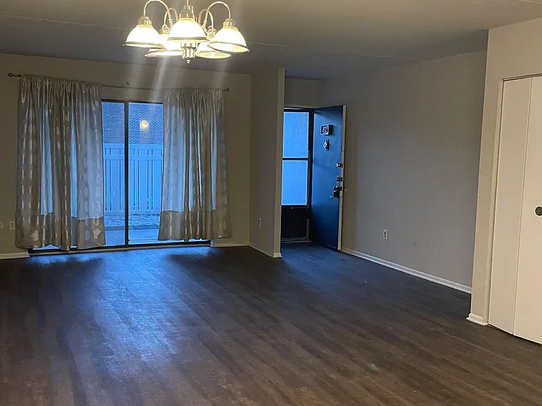 202 Stony Way — Photo 10