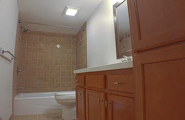 209 S 4th Ave #2C — Photo 5