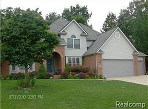 2nd image of 3688 Knollwood Cir